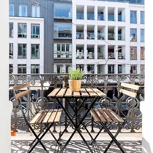  Apartment Bright, Spacious & Perfectly Located In The Heart Of Belgium