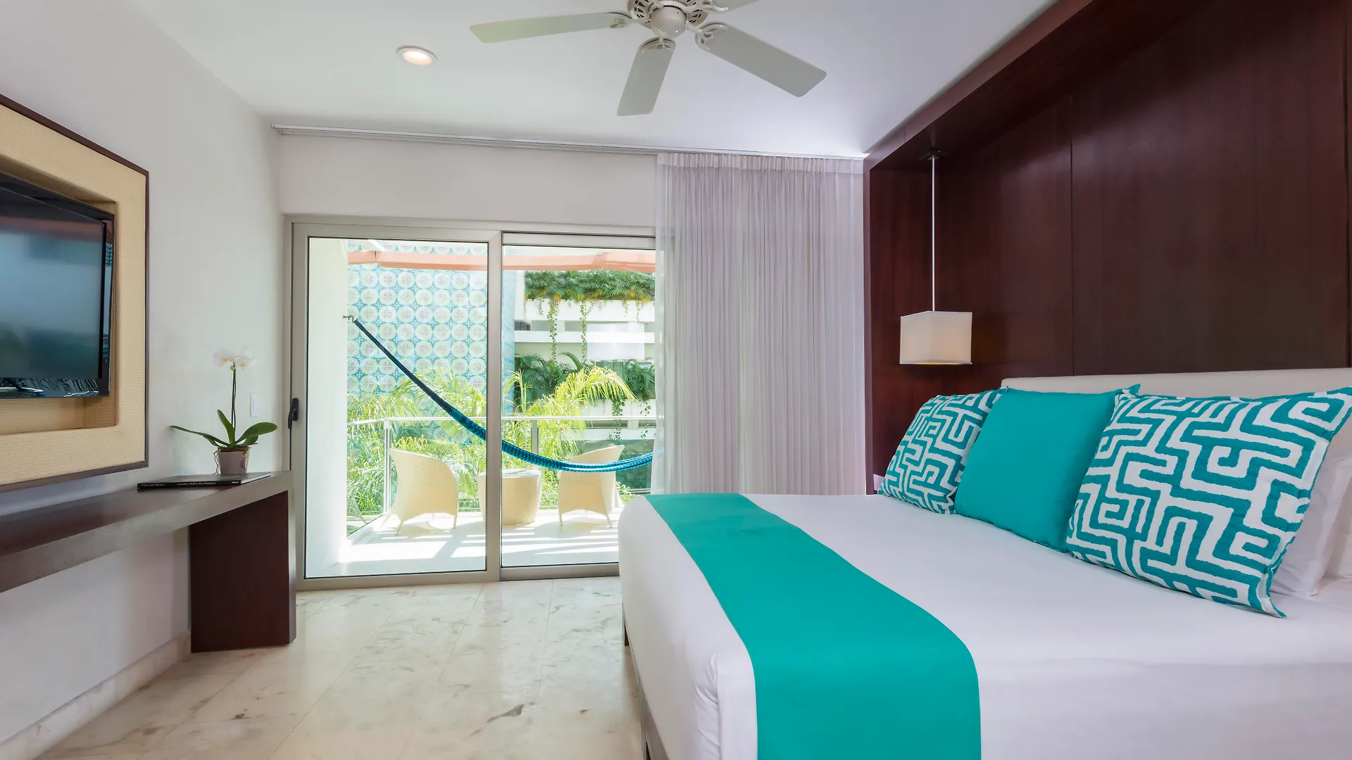 ****  Hotel The Palm (Adults Only) Playa del Carmen Mexico